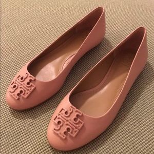 Tory Burch Light Makeup Melinda Flats size 6
